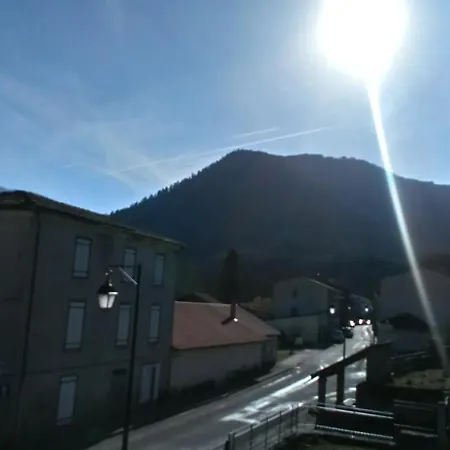 Hébergement de vacances La Caminada Fougax-et-Barrineuf